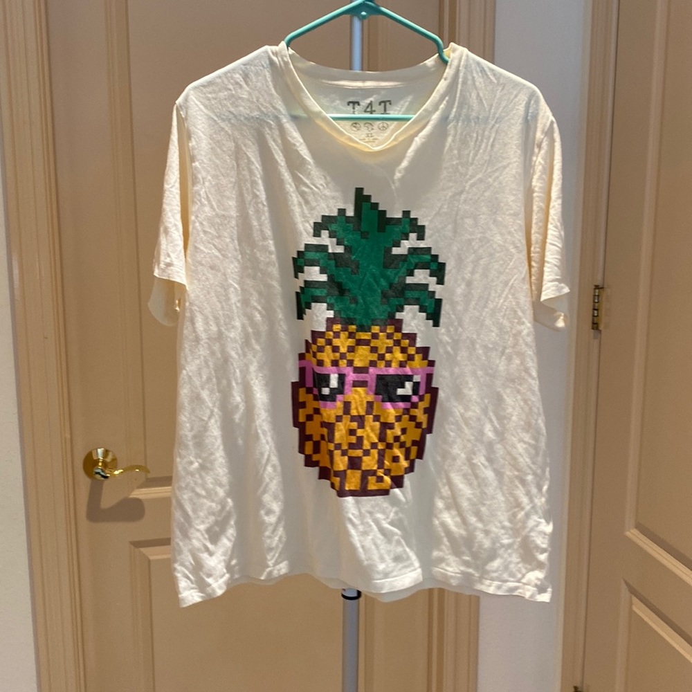T4T SUSTAINABLE APPAREL - hippineapple t shirt